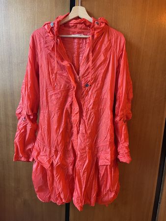 NEU Nile seltene faltbare Jacke orange/rot
