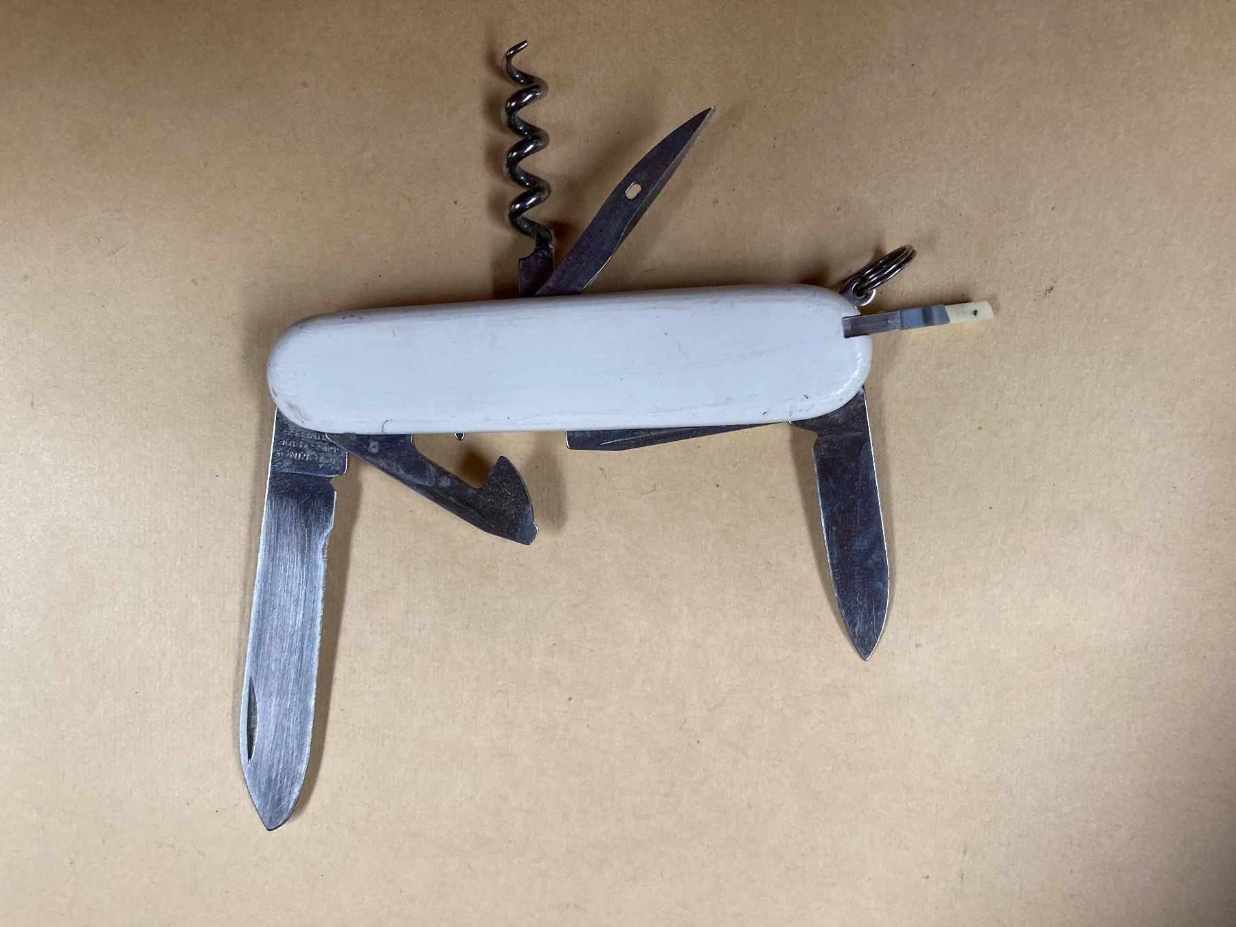 Victorinox Taschenmesser: Militärmesser - Victorinox – Gebraucht aus zürich von papalapa 1
