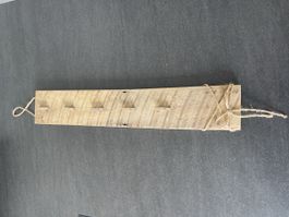 Rustikaler vintage Holz-Fotohalter mit Wäscheklammern