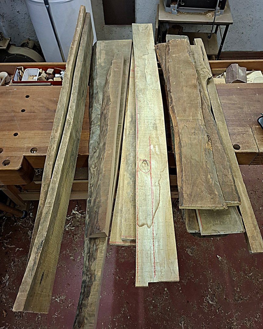 Articoli in legno: Massivholzbretter - Rohholz – Usato da Zürich venduto da AuctionAlan 1