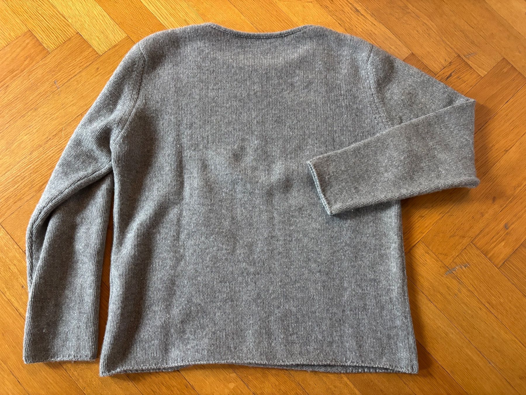 Maglioni & Felpe: 100% Kaschmir Pullover (Grösse M) – Usato da Zürich venduto da dom_9h7m 1
