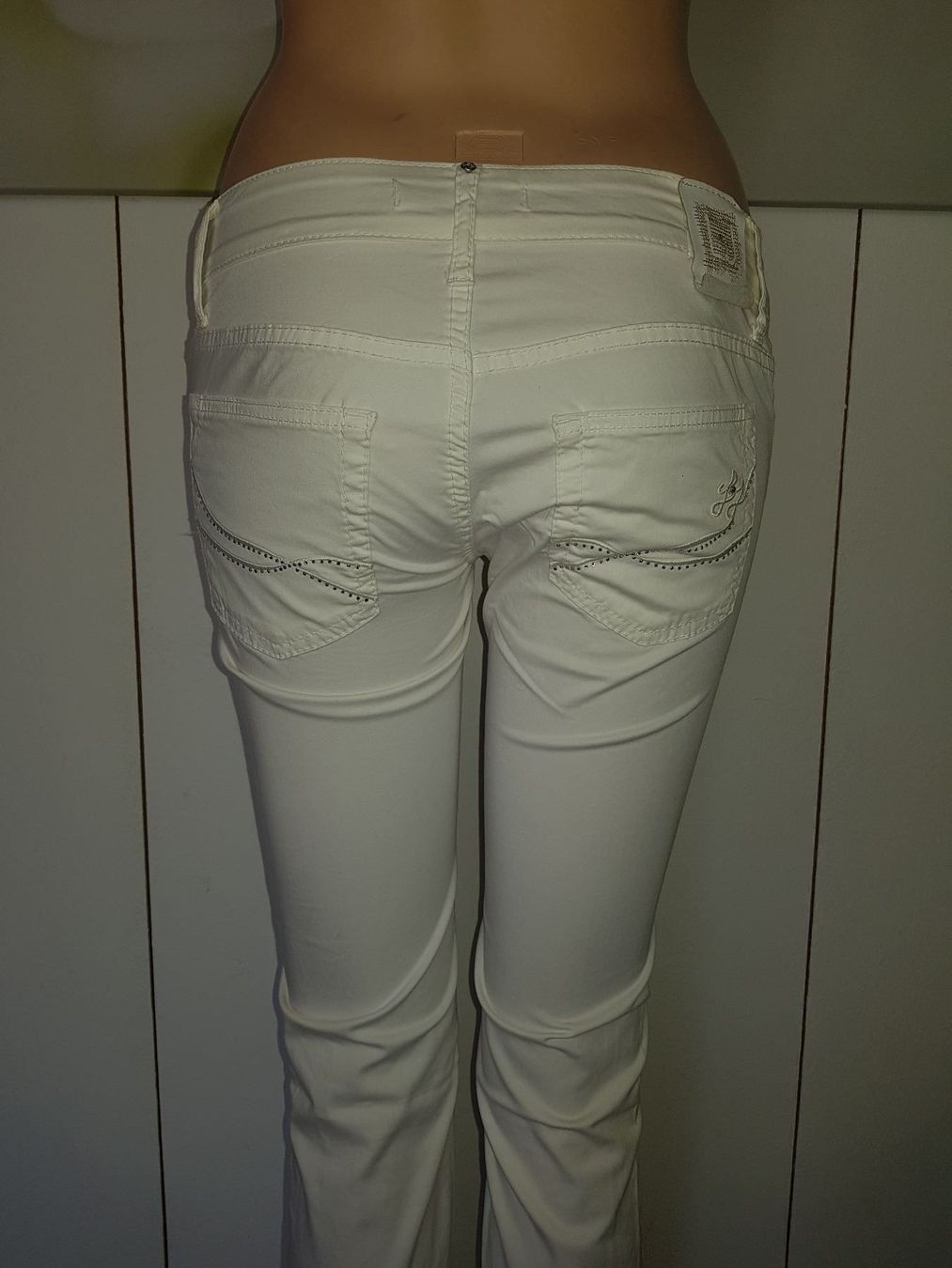 Liu Jo Jeans: Jeans LIU JO Taille W 26 – Gebraucht aus Cossonay-ville von Super-Price-Quality 8