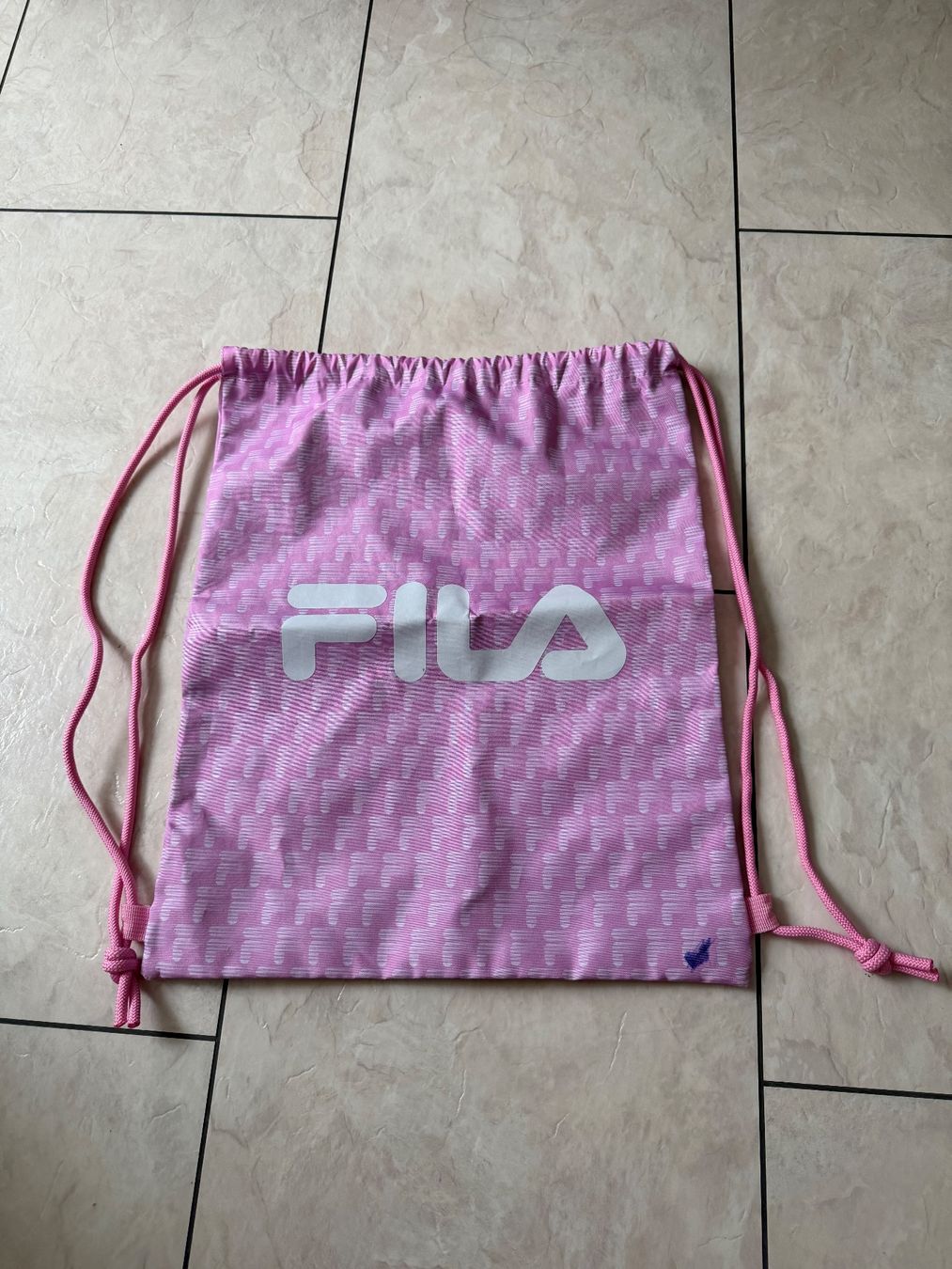 Fila Borse & Zaini: Fila Turnsack Mädchen – Usato da Uetikon am See venduto da m1384
