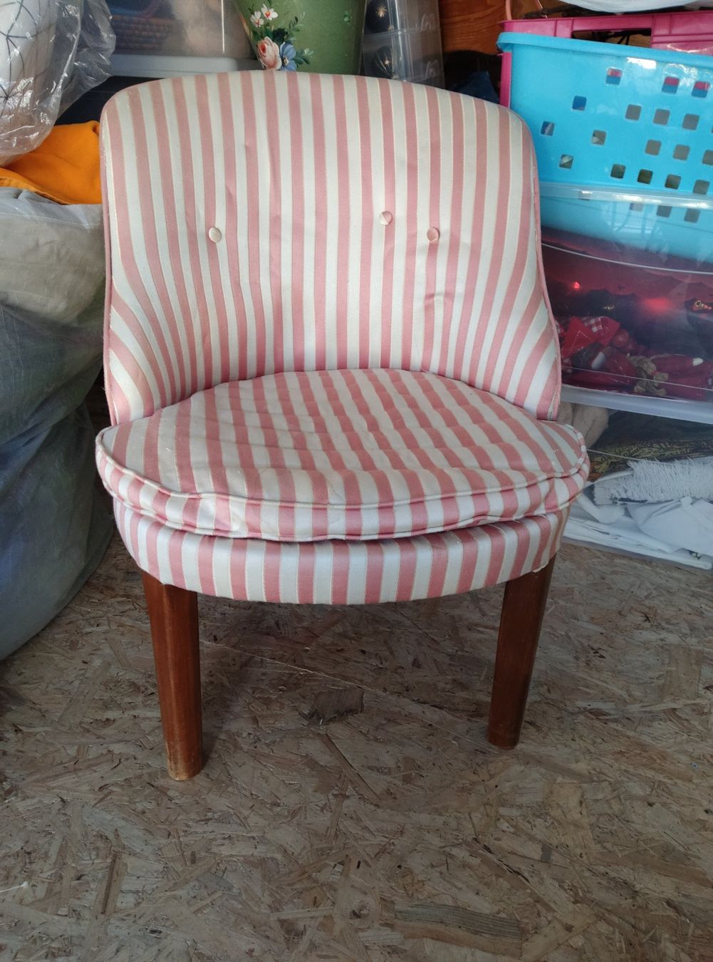 Fauteuils: Ancien fauteuil – D'occasion à Vicques par prairie0809