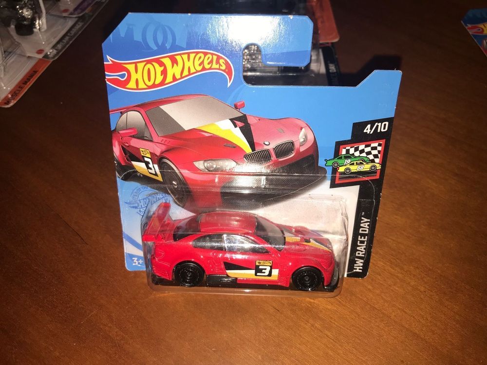 HW Race Day M3 GT2 2021 – Spielzeugauto, Modellauto, Für Sammler & Rennen