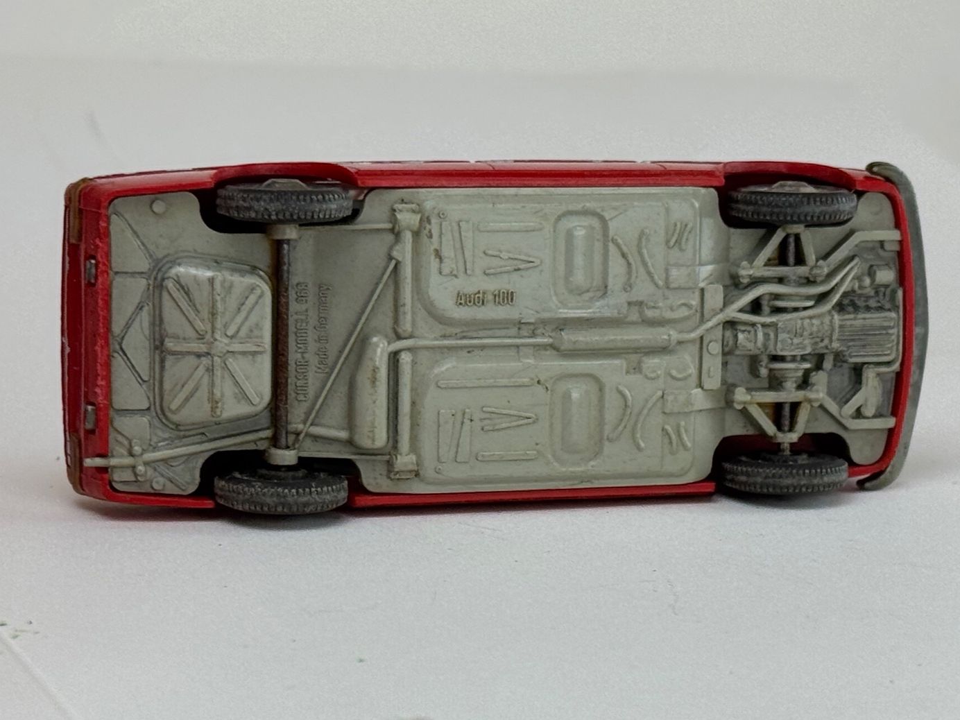 Wiking Voitures modèles: SG-Wiking Cursor Audi 100 rot – D'occasion à Elm par Wikmtz 2