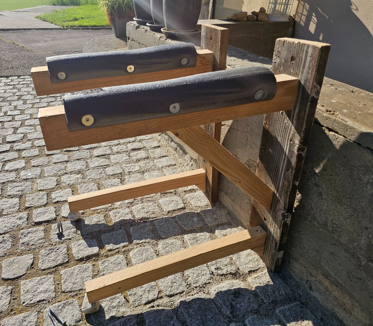 Selle & Accessori: Robuste Sattelhalter, gepolstert, 2 Stück – Usato da Enggistein venduto da markaris