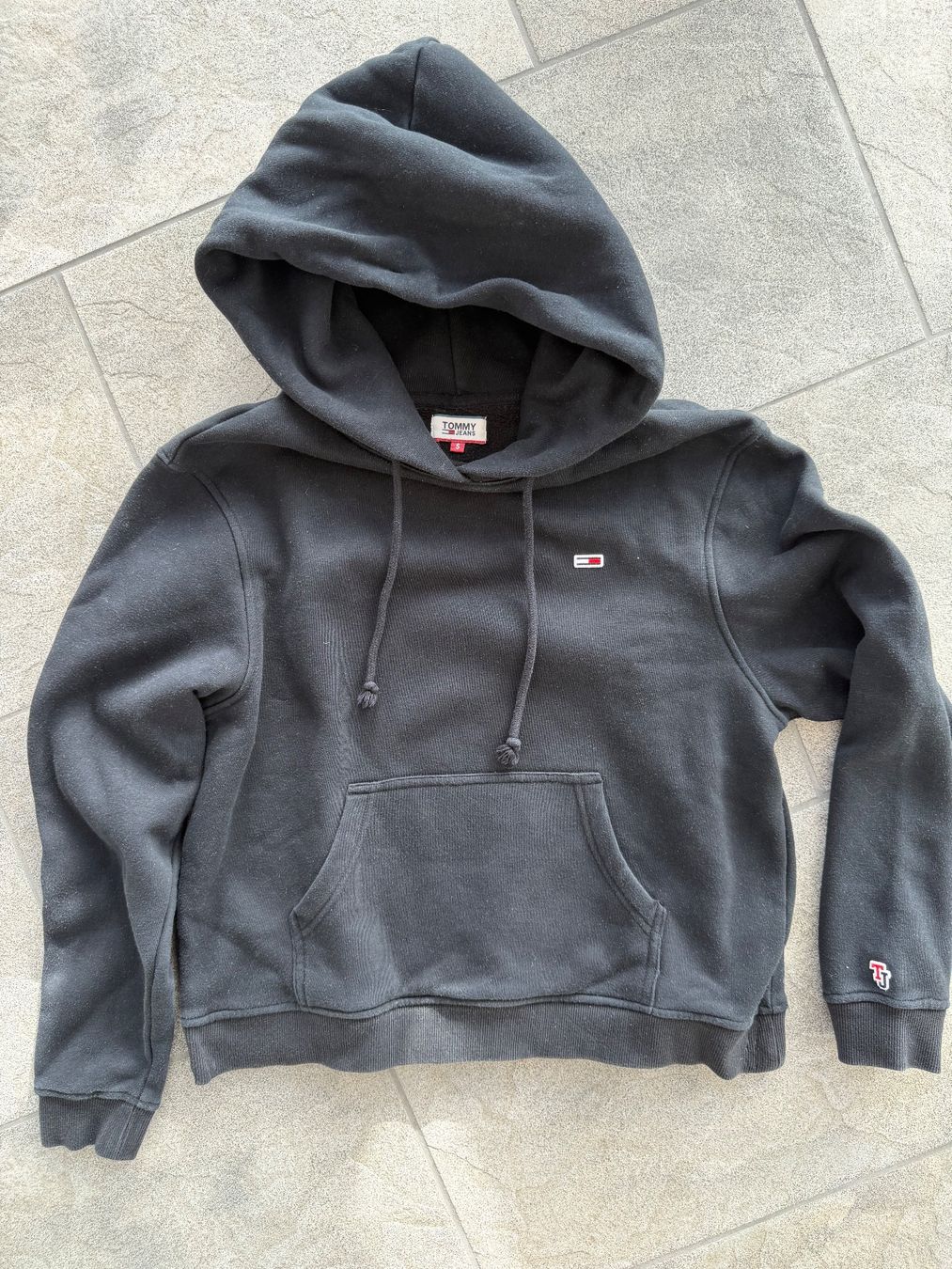 Tommy Hilfiger Pulls & Sweat-shirts: Tommy Hilfiger Pullover schwarz Grösse S – D'occasion à Menznau par sasna