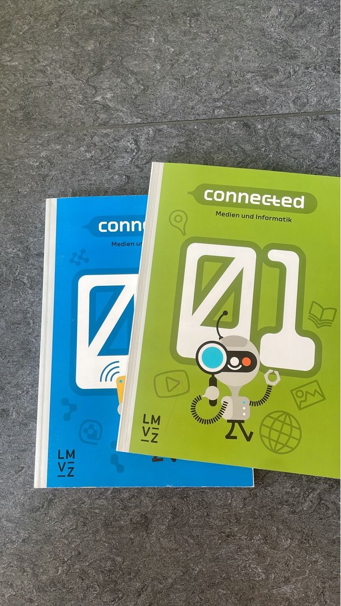 Bücher: Connected Medien und Informatik Lehrmittel Set – Gebraucht aus Steffisburg von delker96