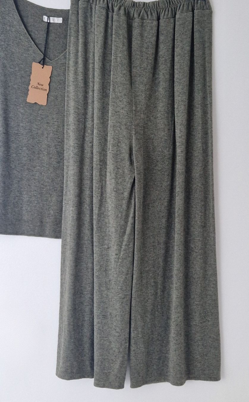 Lots de vêtements: ENSEMBLE 2 PIÈCES  – Neuf avec emballage d'origine à Camorino par JPHANDMADE1 4