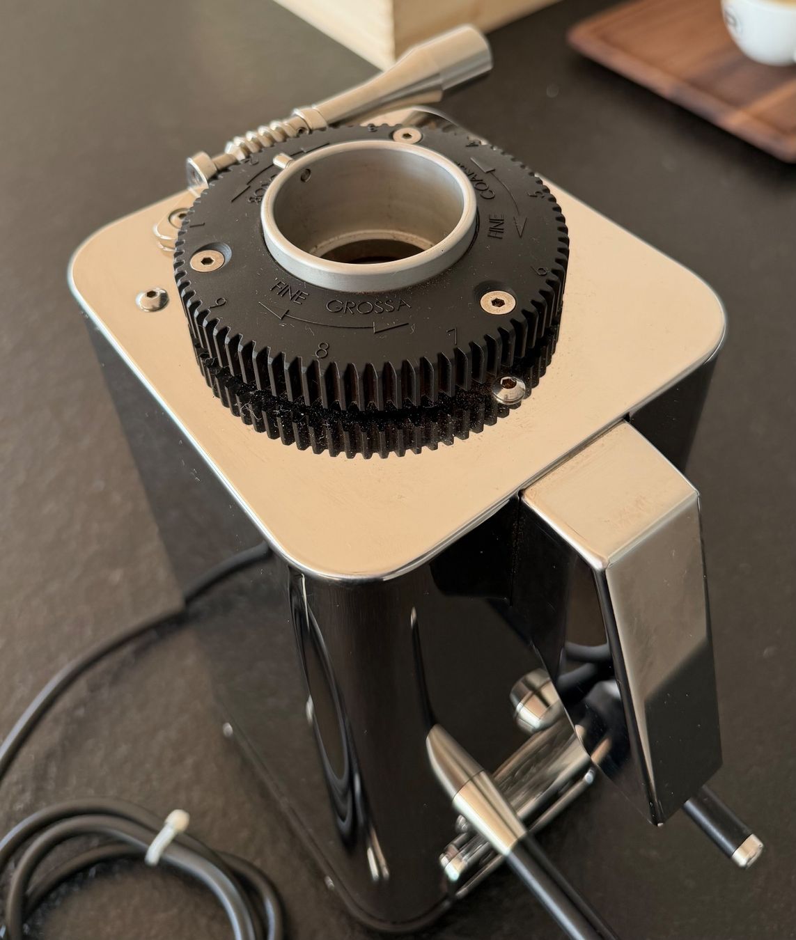 Elettrodomestici da cucina: Kaffeemühle ECM s automatica 64 inkl. Nussbaum Deckel – Usato da Zürich venduto da 8140luca 1