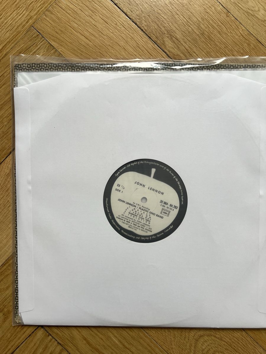 Vinyles: John Lenon "plastic ono band" – D'occasion à Genève par SebDub2000 1