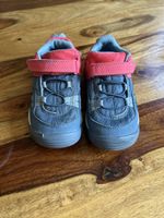 Chaussures enfant gris-rose taille 27 très bon état