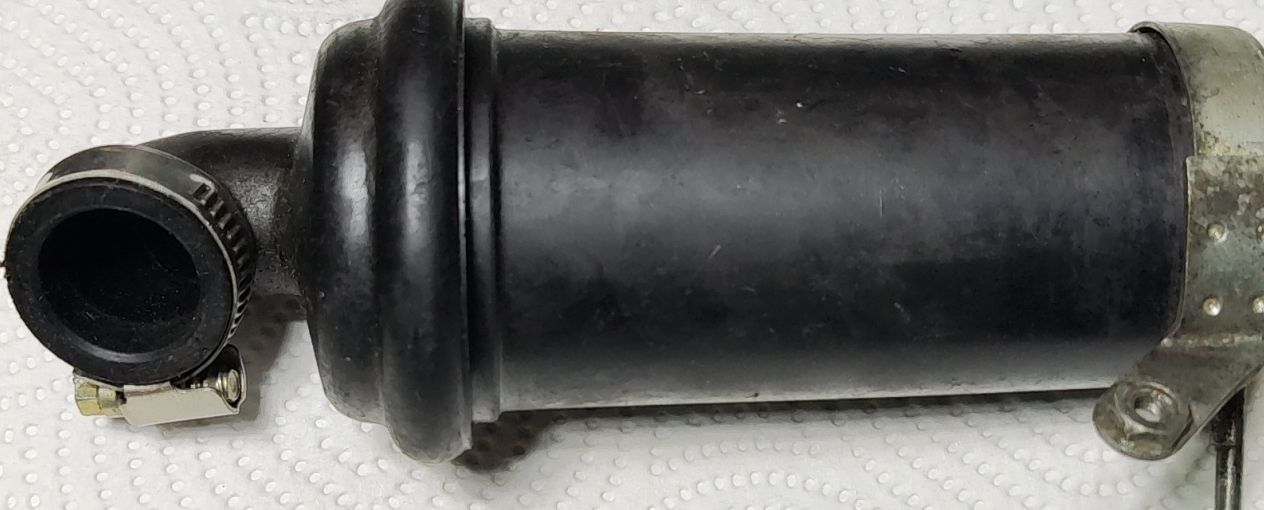 Puch Parti ricambio per ciclomotori: Luftfilter Puch Velux schwarz – Usato da Neuendorf venduto da Dertovo