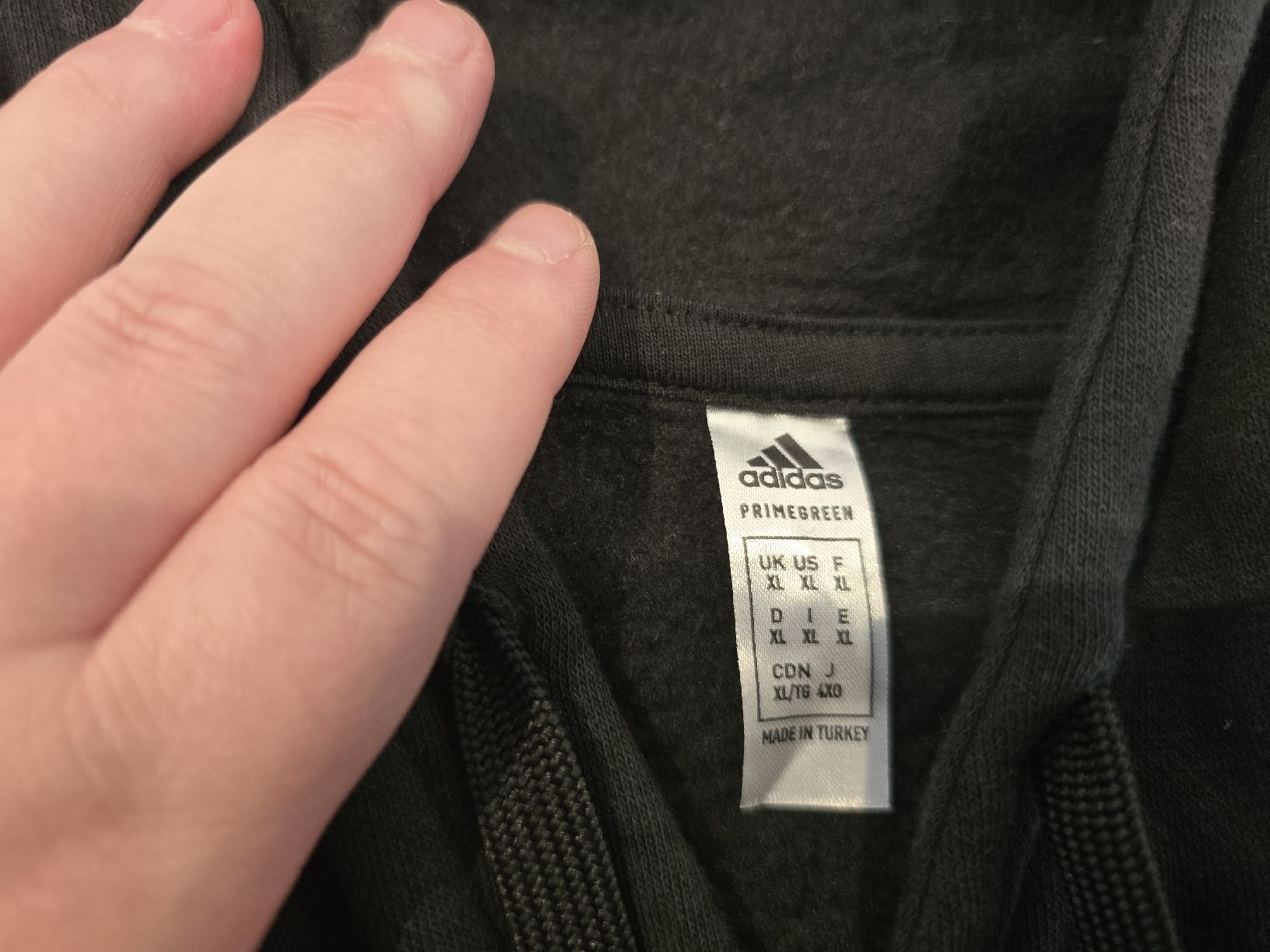 Adidas Pullover & Sweatshirts: Adidas Pullover schwarz Grösse XL neuwertig – Neu (gemäss Beschreibung) aus Derendingen von Mil_l98S 3