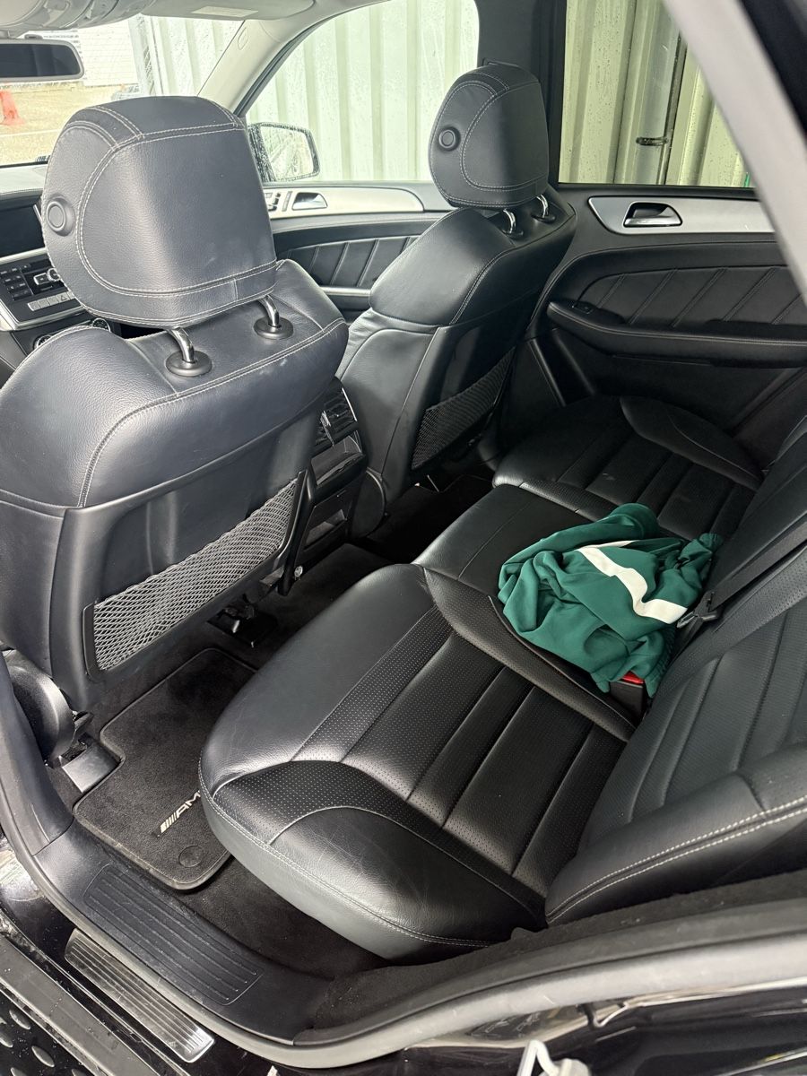 Mercedes-Benz Automobili: Mercedes ML63 AMG – Usato da Egerkingen venduto da jav_92sy 4