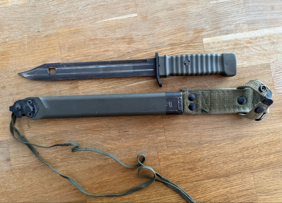 Armi bianche: Armeemesser Bajonett Kampfmesser – Usato da Goldach venduto da Messerguru