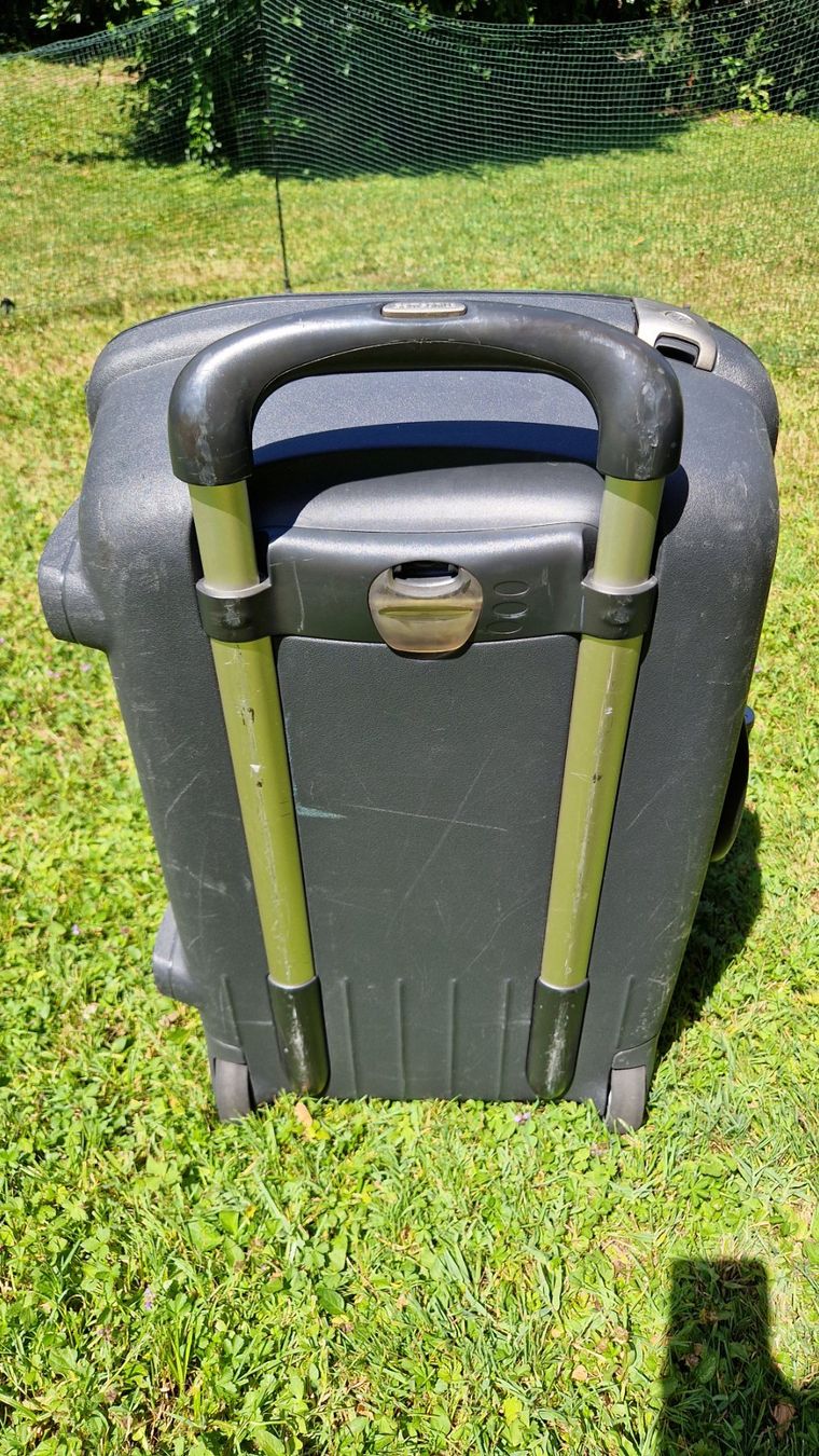 Samsonite Valigie: Original Samsonite Hartschalenkoffer Grösse M schwarz – Usato da Kilchberg ZH venduto da Brambles_01 2