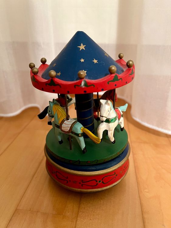 Weihnachtsspieluhr Holz - Rotierende Karussell-Deko Mit Musik
