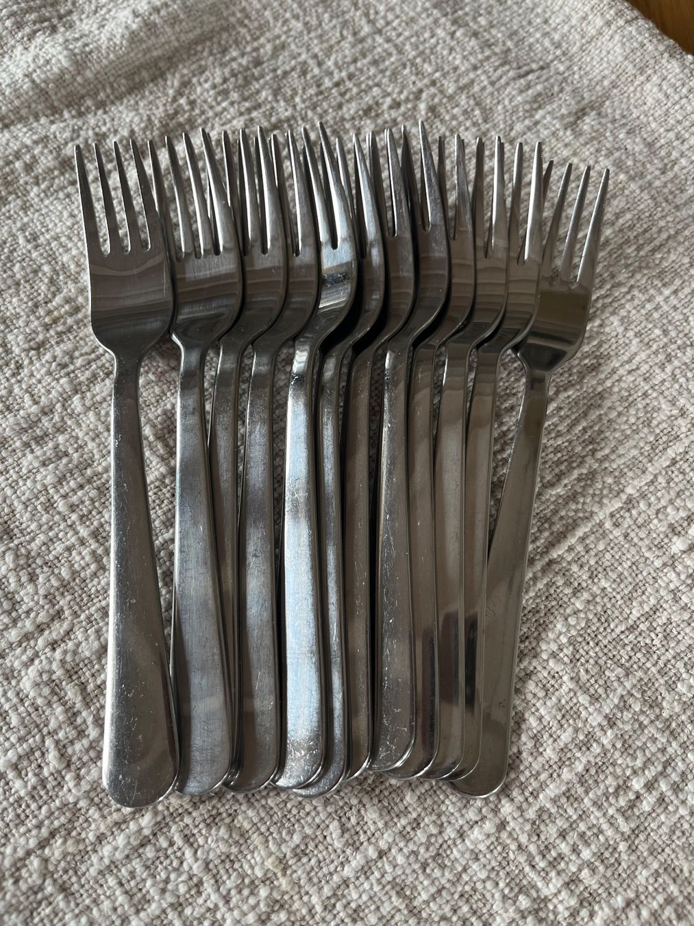 Ikea Bestecksets: IKEA Besteck-Set Edelstahl - 35-teilig – Gebraucht aus Eschlikon TG von u_b_l8zm 1