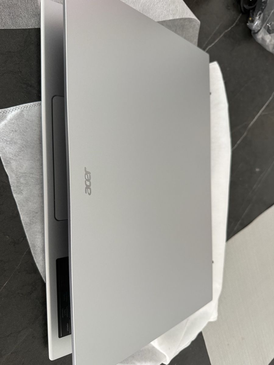 Acer Notebooks: Acer Aspire 3 – Neu und originalverpackt aus baar von QueresOque
