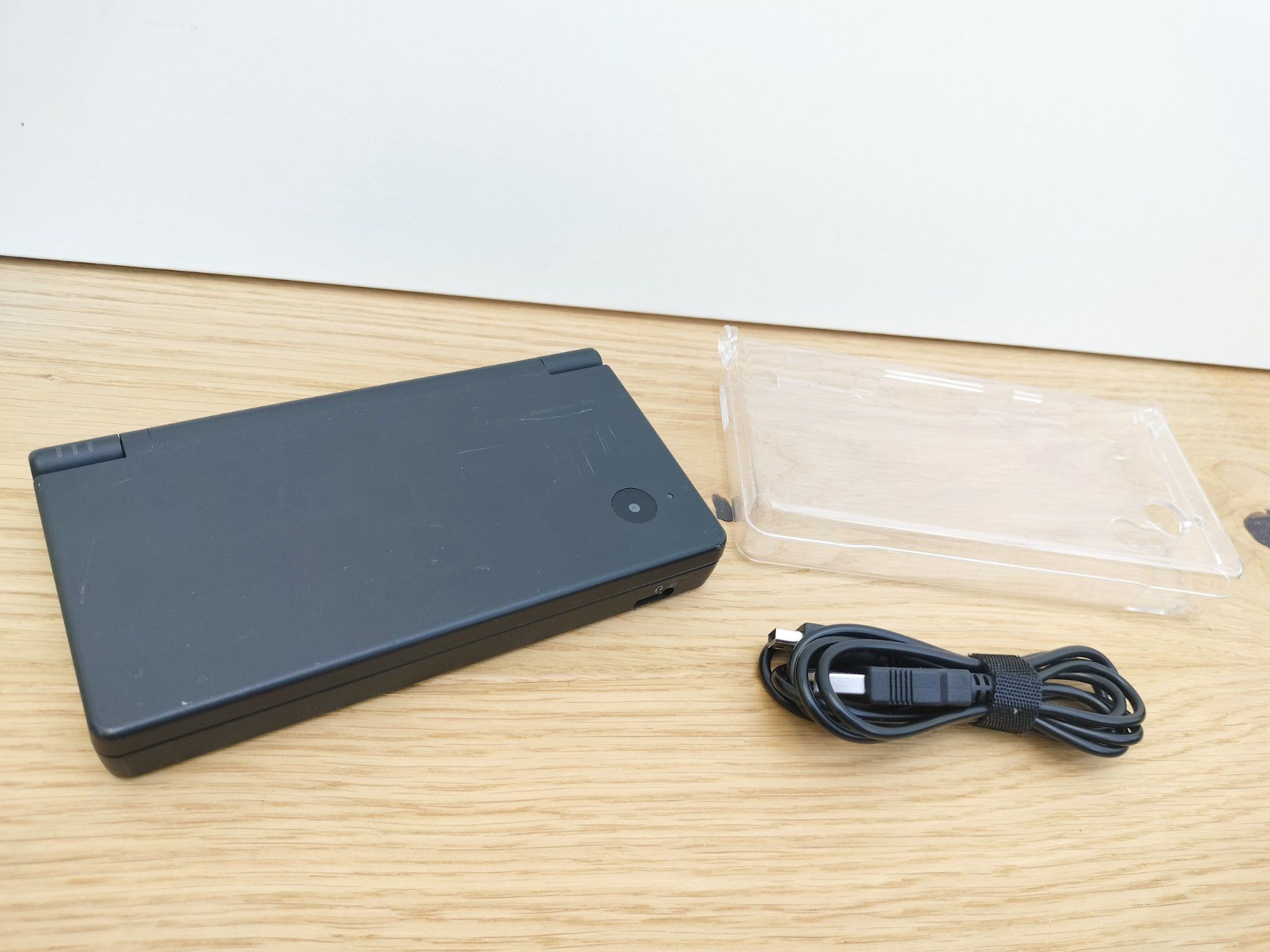 Nintendo Console: Nintendo DSi Matte Black mit Pokemon Games – Usato da Wil SG venduto da kaizzen