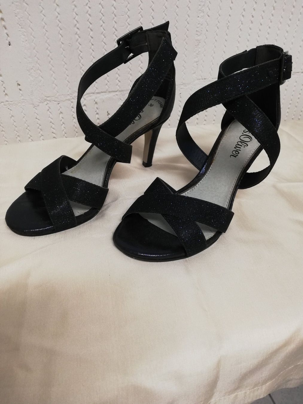 S.Oliver Damenschuhe: Elegante Absatzschuhe S.Oliver Blau – Neu (gemäss Beschreibung) aus Untersiggenthal von Marlen59