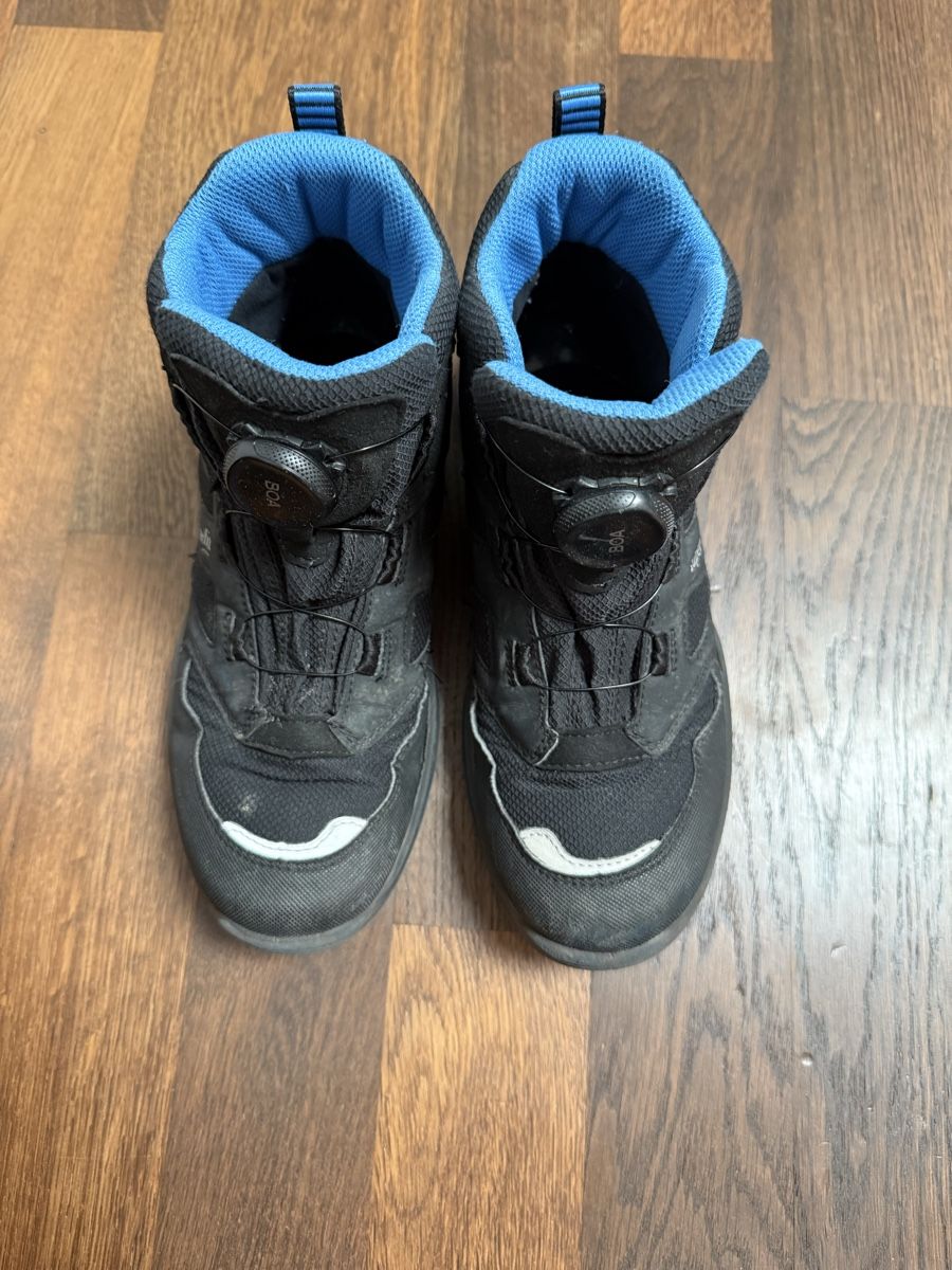 Superfit Schuhe für Jungen: Superfit Halbstiefel BOA System Grösse 35 – Gebraucht aus Adliswil von mun_k9pf