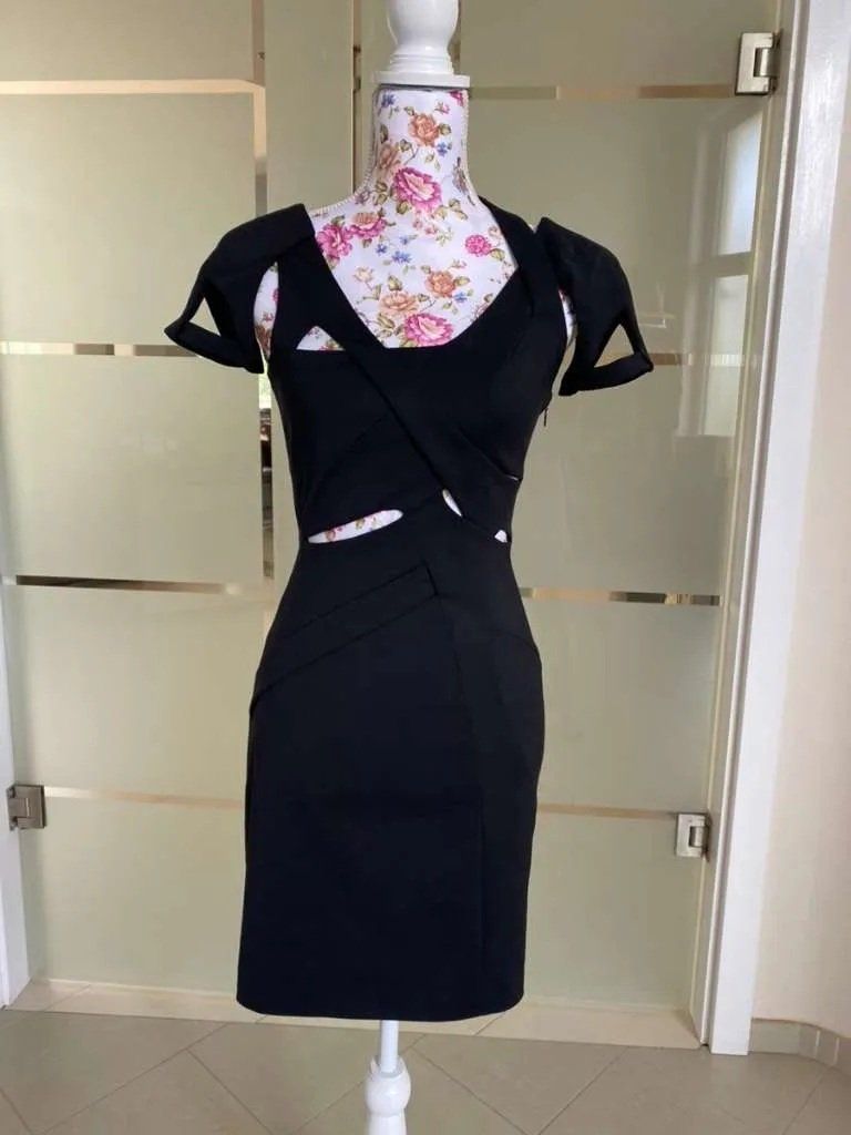 Gucci Kleider: GUCCI Kleid S. – Gebraucht aus Bern von waves0 1