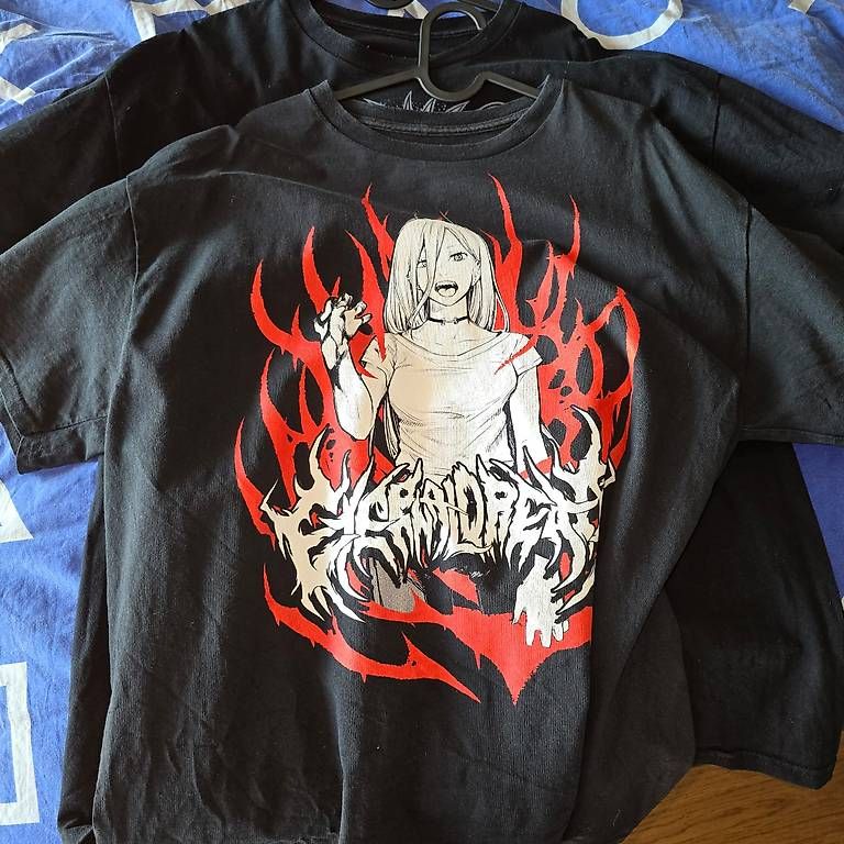 T-shirt: Anime Tshirts - Oversized XL - 15CHF pro Stück – Usato da Zuchwil venduto da iceposeidon33 1