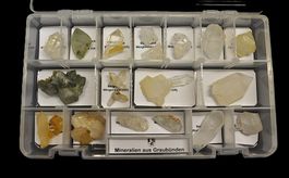 Sammelbox mit 20 Mineralien aus Graubünden