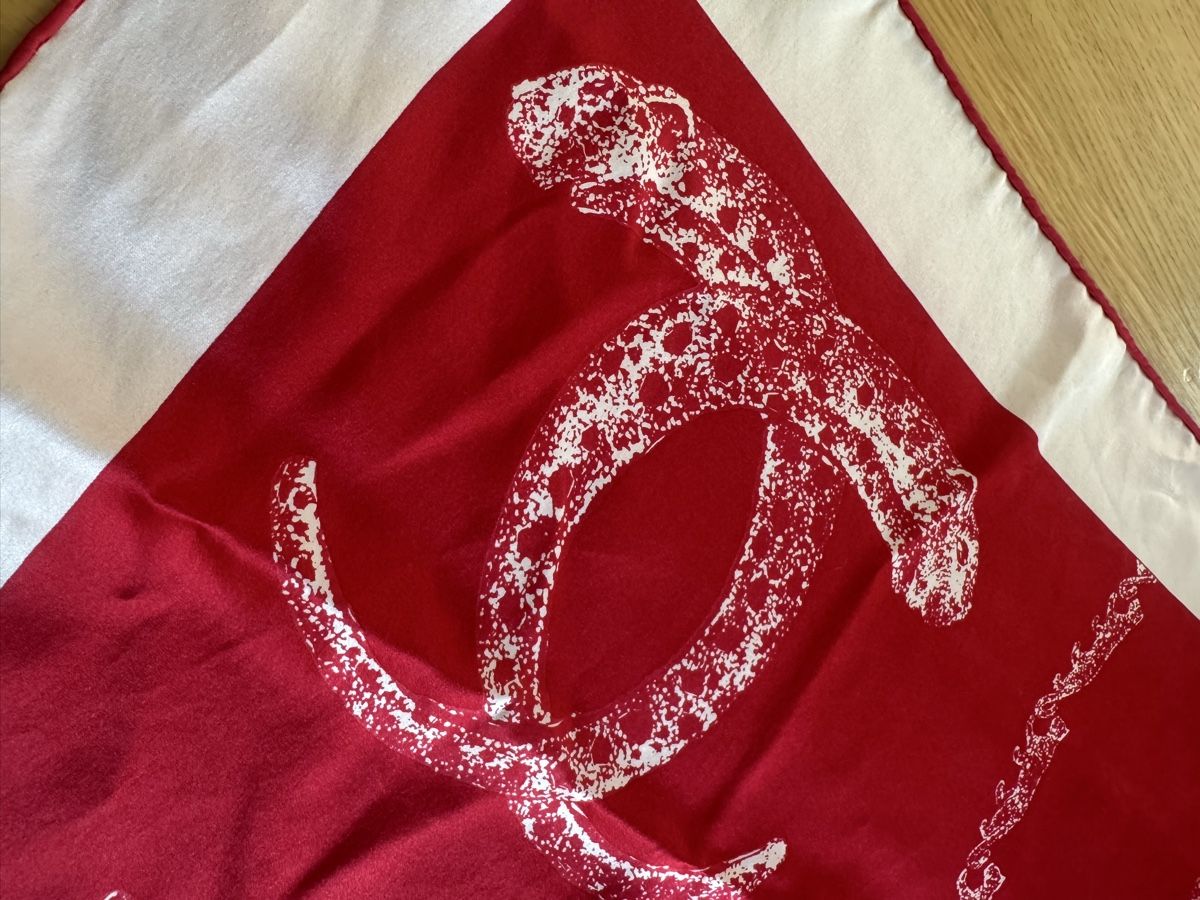 Cartier Foulard & Sciarpe: Foulard Cartier – Usato da Zürich venduto da LuxuryJewellery 5