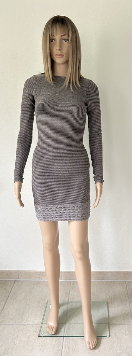 Vestiti: Stylish Knitted Mini Dress, Size S – Usato da Saland venduto da ele_vc96 1