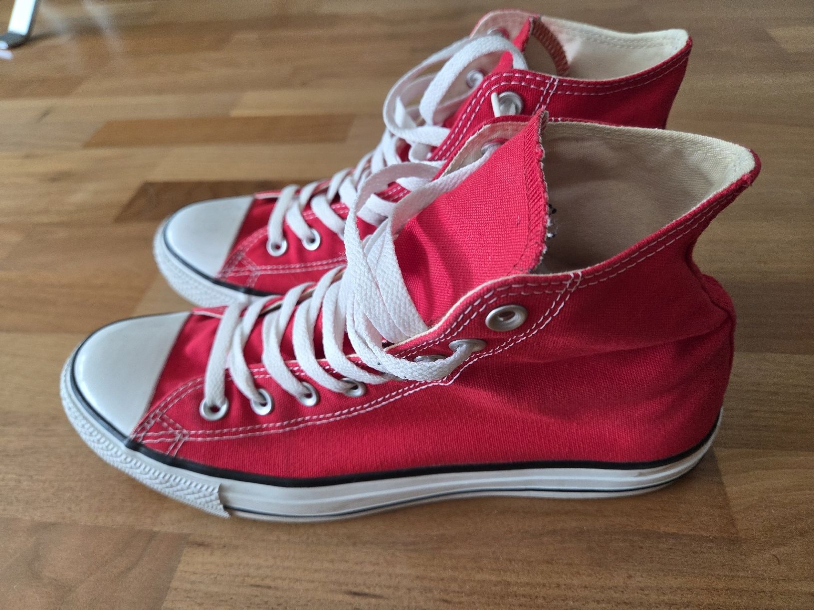 Converse Scarpe da uomo: Converse Chuck Taylor All Star Classic - Grösse 10 / 44 – Usato da Adliswil venduto da Moja53 2