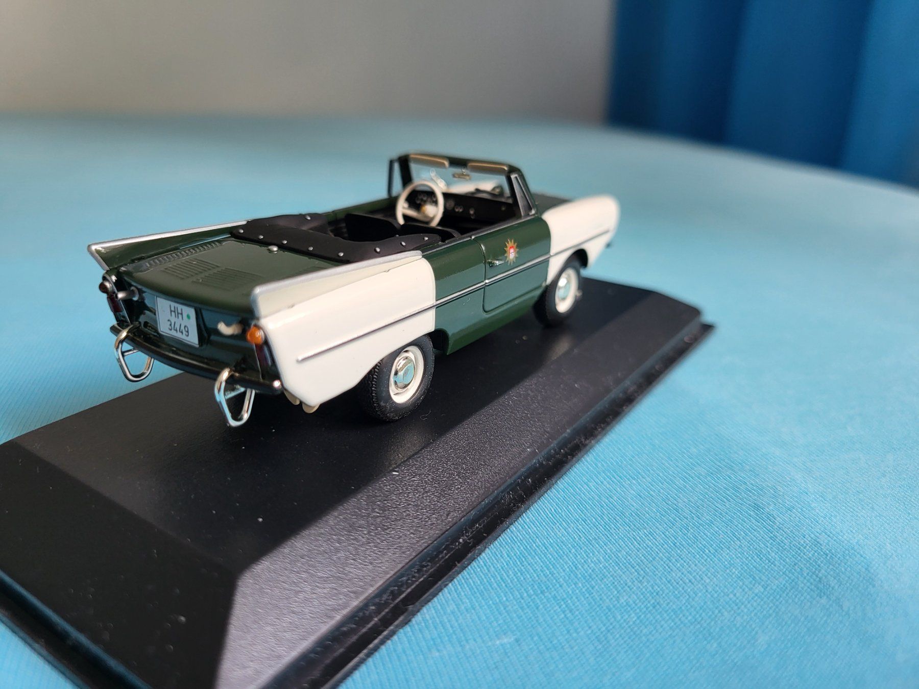 Minichamps Modellautos: Amphicar "Polizei Hamburg" – Neu (gemäss Beschreibung) aus Glattbrugg von PhilKrill 6