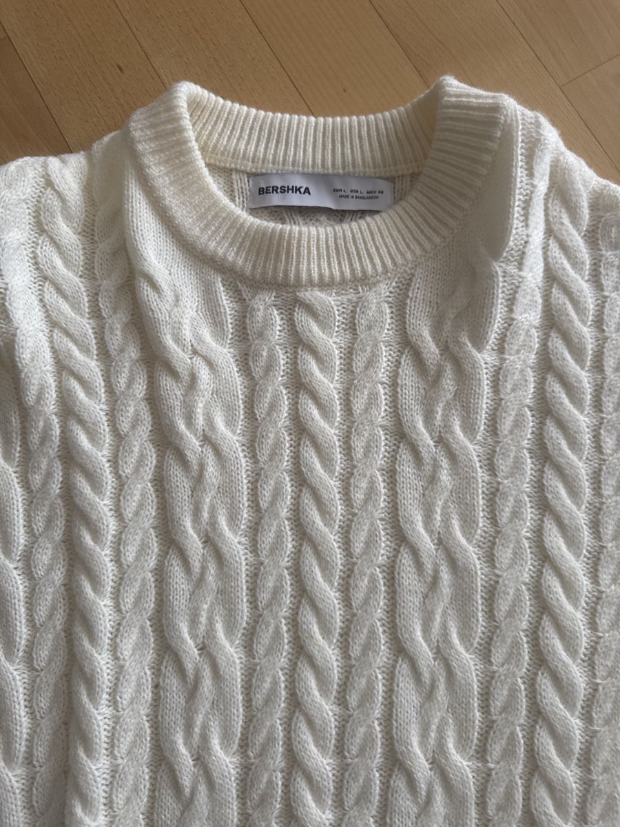 Bershka Maglioni & Felpe: Bershka Strickpullover, Winter-Look, Weiss, Grösse L – Nuovo (secondo la descrizione) da Abtwil SG venduto da ale2002 2