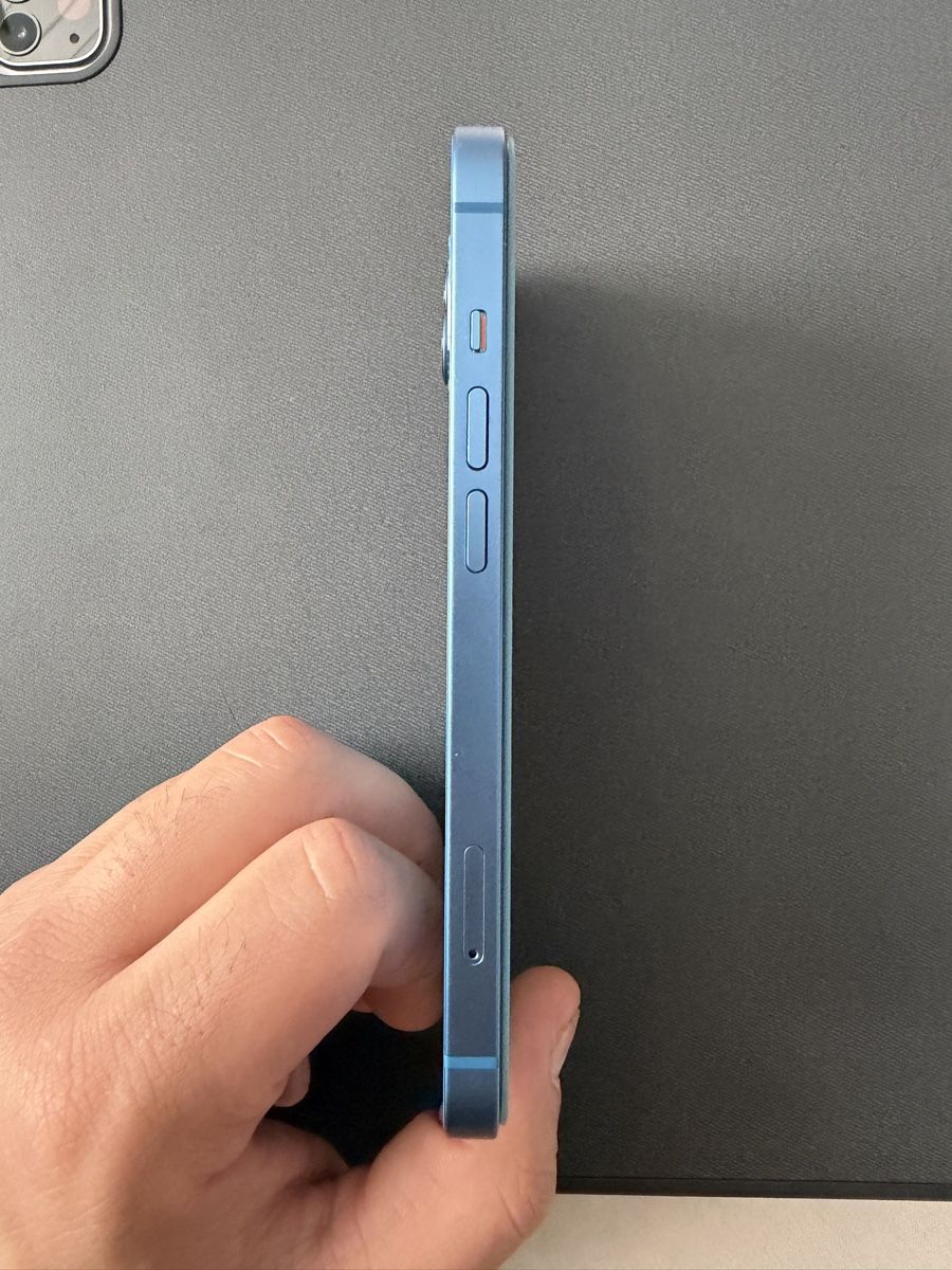 Apple Portables: iPhone 13 blau 128GB – Neuf (Voir description) à Aarburg par era_rmd2 4