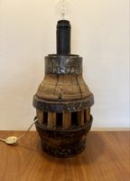 Tischlampe Alte Nabe / von einem Wagenrad als Antikes Unikat