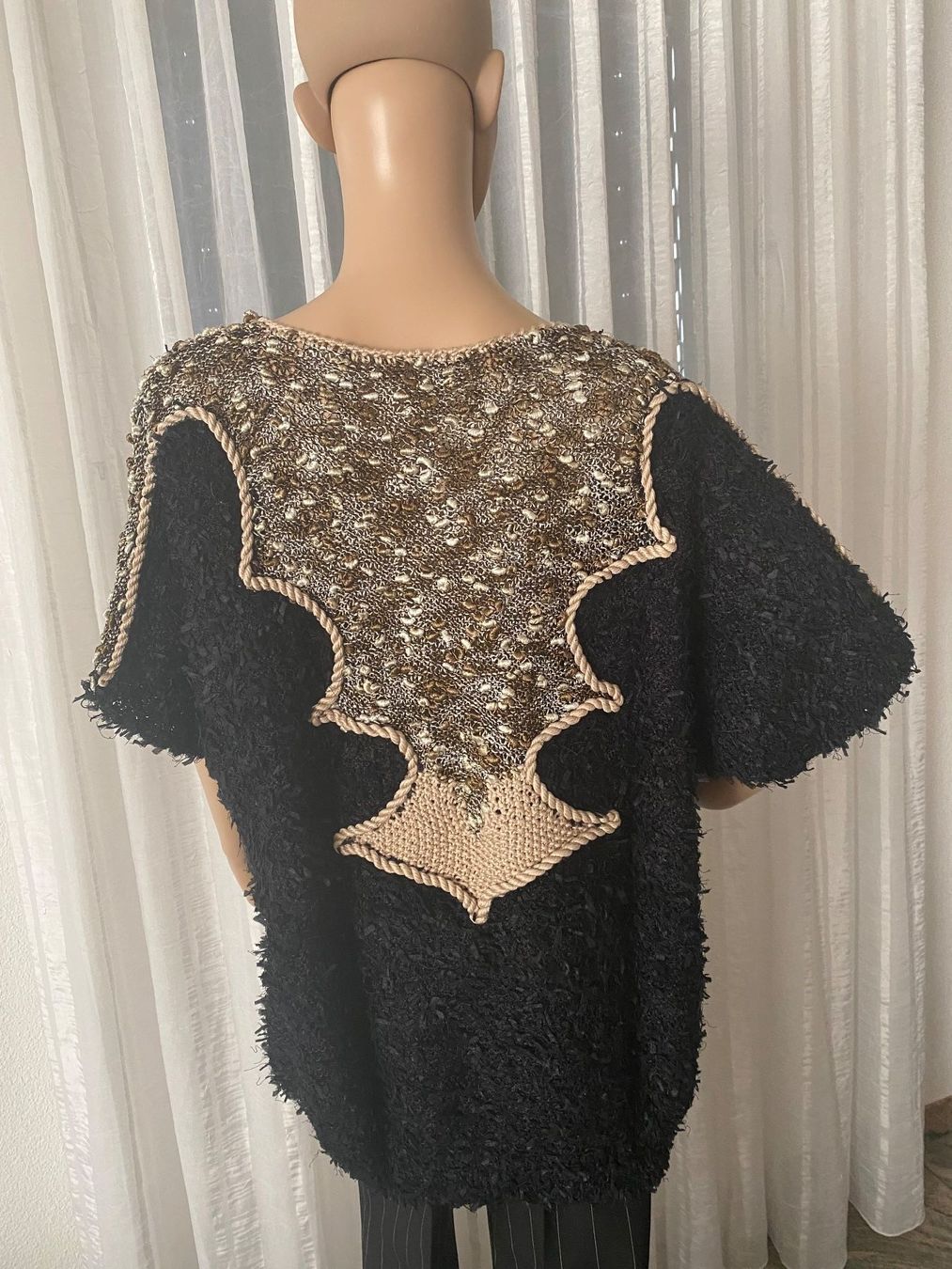 Pullover & Sweatshirts: Perfekter Auftritt - UNIKAT - HAND MADE Strickpulli, M/L – Neu (gemäss Beschreibung) aus Winkel von ferrari2022 2