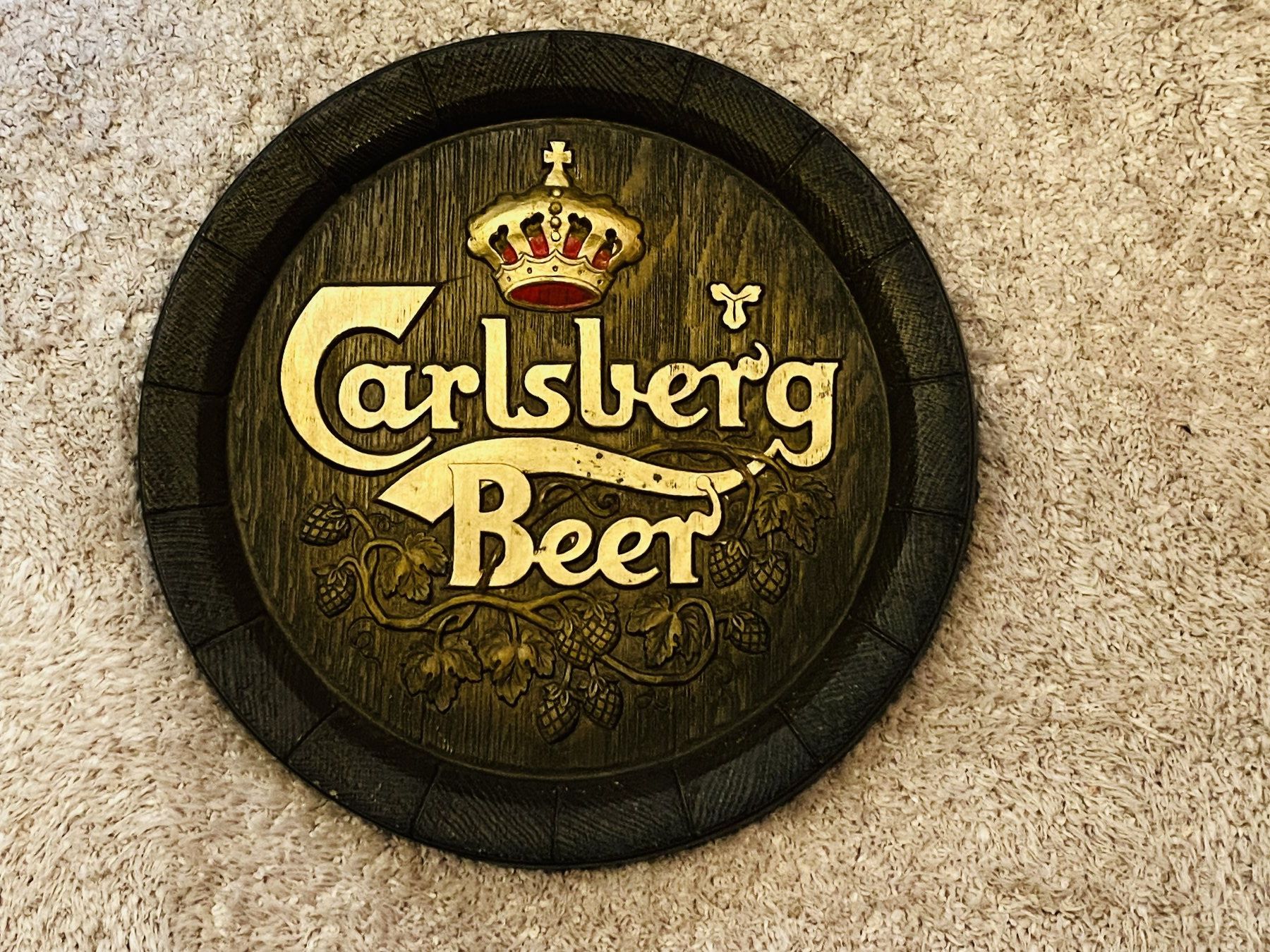 Tutte le decorazioni: Carlsberg Beer Deko zum Aufhängen 40 cm – Usato da Kestenholz venduto da happyeverafter