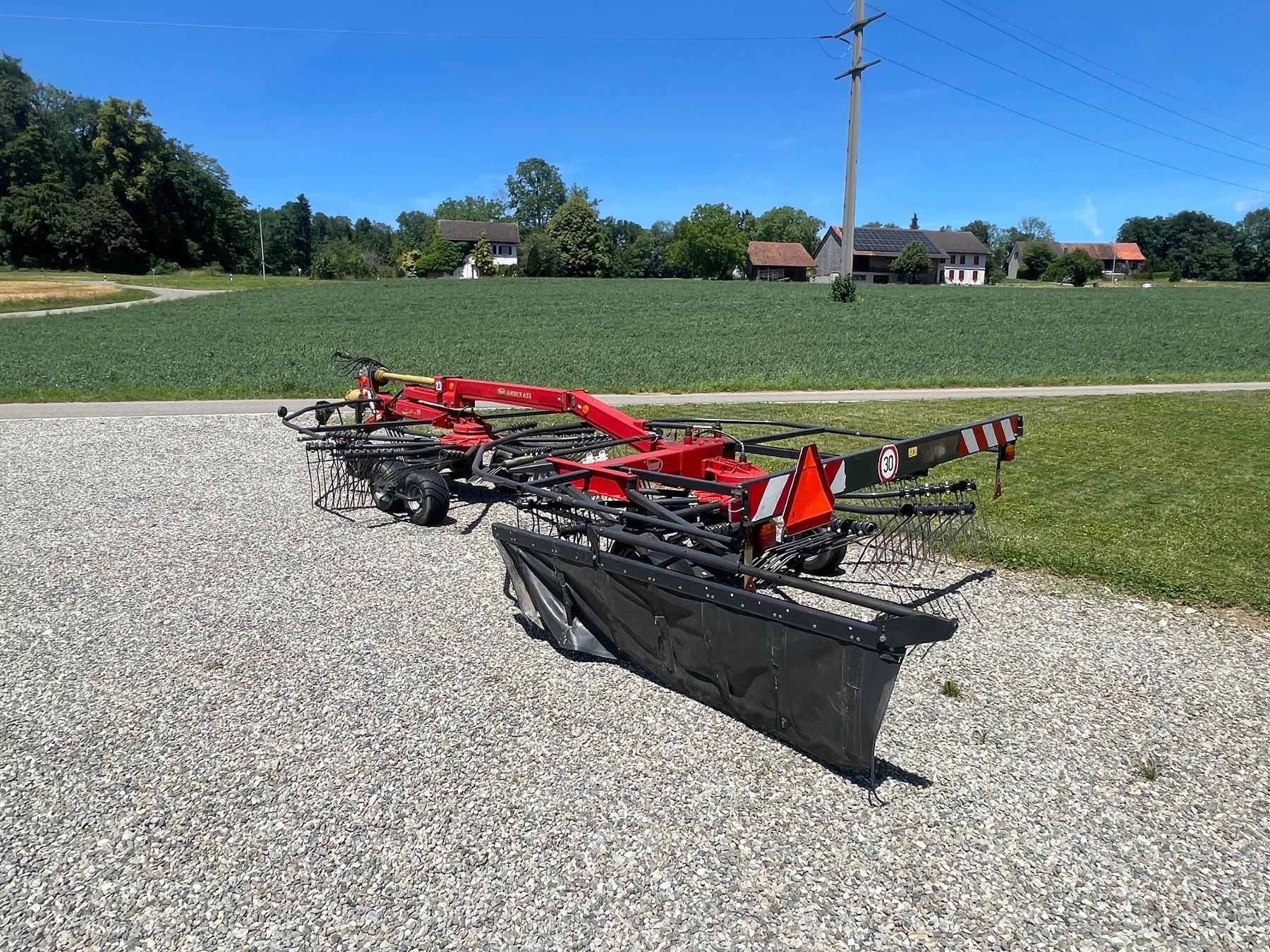 Raccolta foraggio grezzo: Vicon Doppelschwader 653 – Usato da Neuwilen venduto da muehlethaler-technik 1