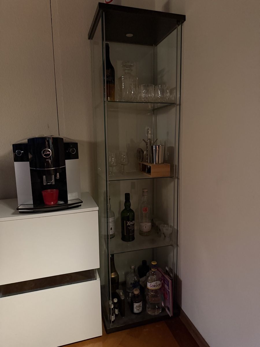 Vitrinen: Glasvitrine – Gebraucht aus Grindelwald von yoloflip45 3