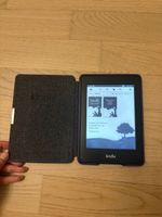 Kindle mit Schutzhülle (sw)