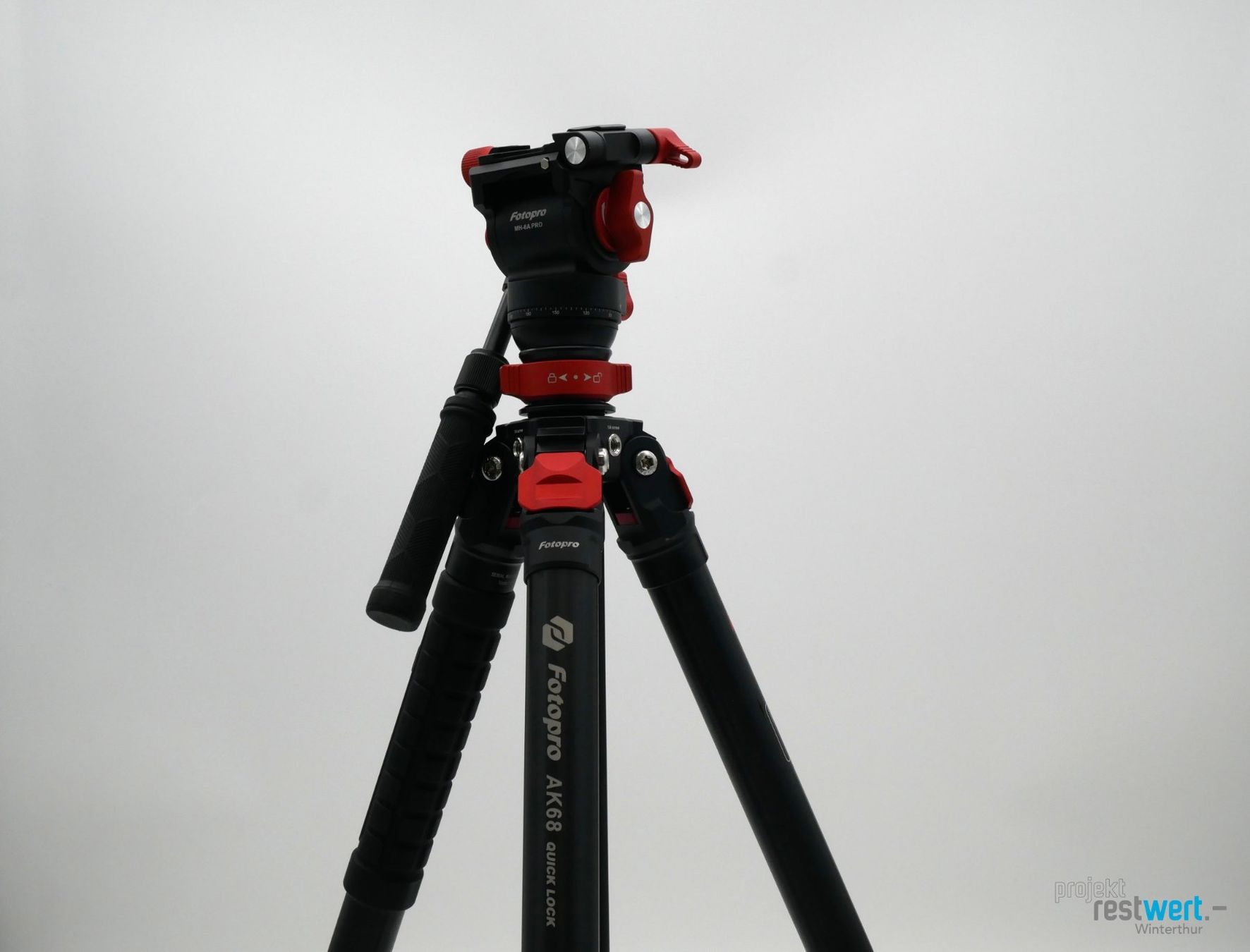 Trépieds & Accessoires: FOTOPRO AK68 I-Speedy Video-Stativ – Neuf (Voir description) à Winterthur par Restwert_Winterthur 3