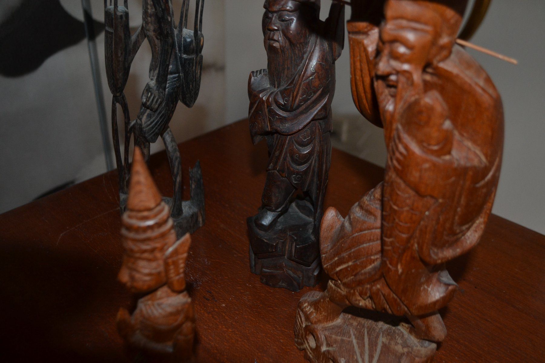 Statuette: Asiatische Holzfiguren – Usato da Laupen ZH venduto da chefdom 3