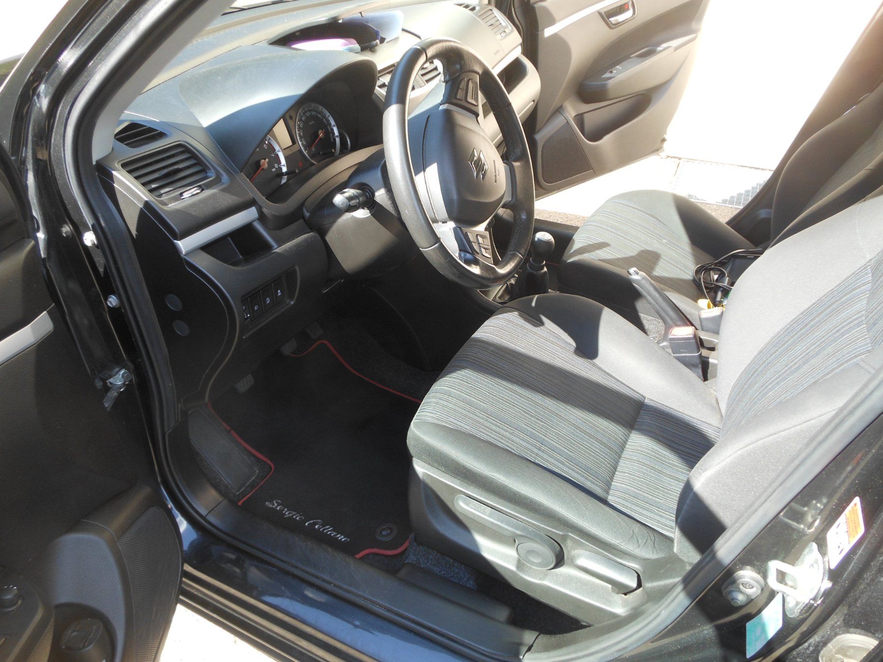 Suzuki Automobili: Suzuki Swift   1,2  4 WD – Usato da Reute AR venduto da lucky099 4