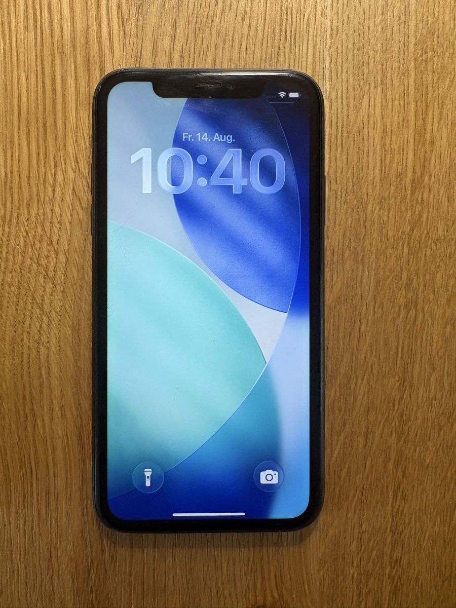 Apple Handys / Smartphones: Apple iPhone 11 256 GB schwarz – Gebraucht aus Zunzgen von Ebnet12