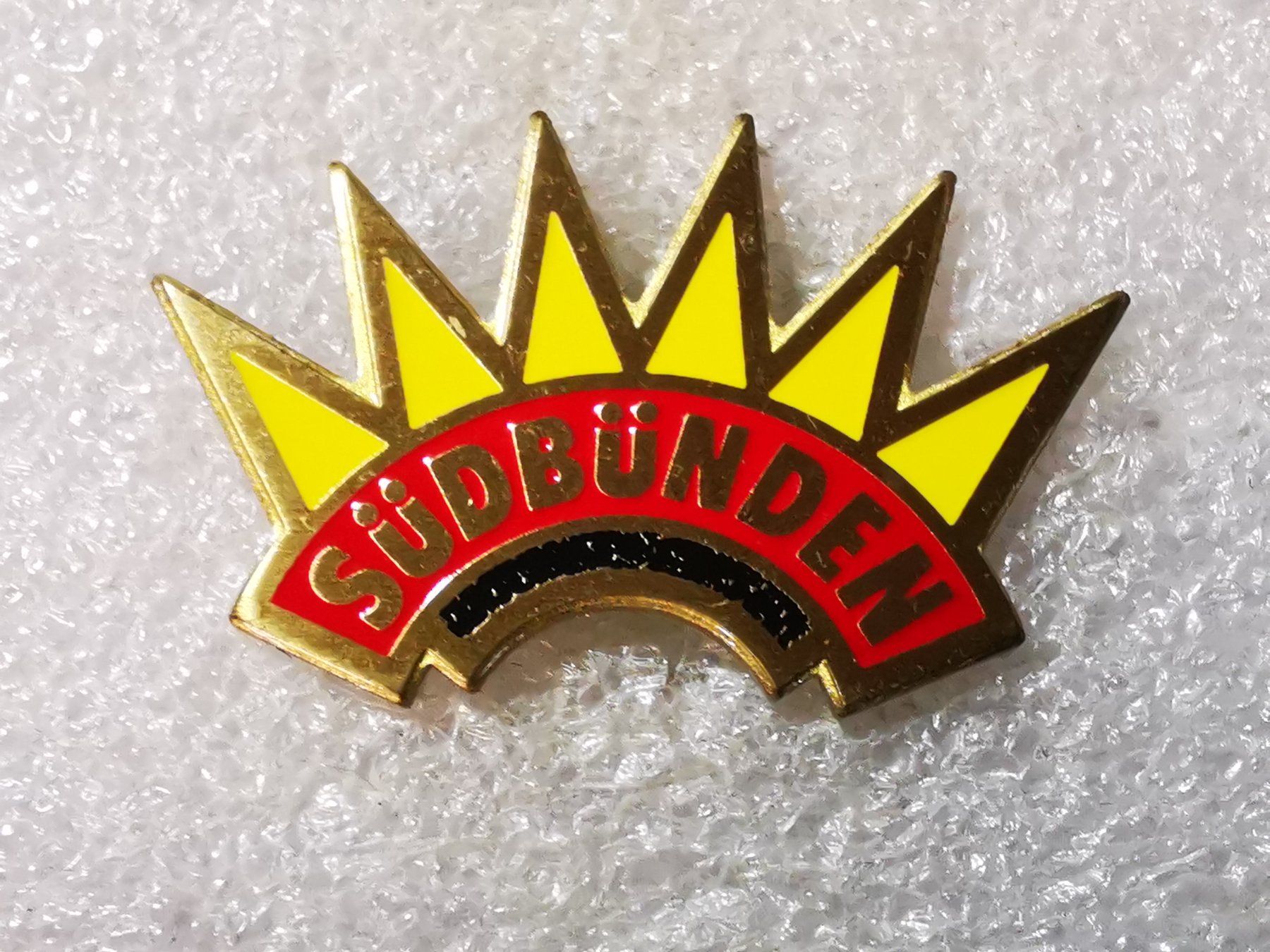 Placchette & Badge: Ansteckpin 89: Südbünden – Usato da Oppligen venduto da Pin-Fall-Shop