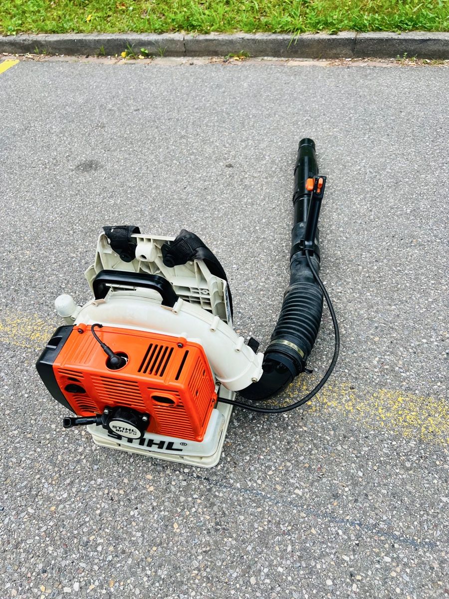 Stihl Soffiatori & Aspiratori per foglie: Laubbläser Stihl Br 420  – Usato da Urdorf venduto da mas_5wfz 7