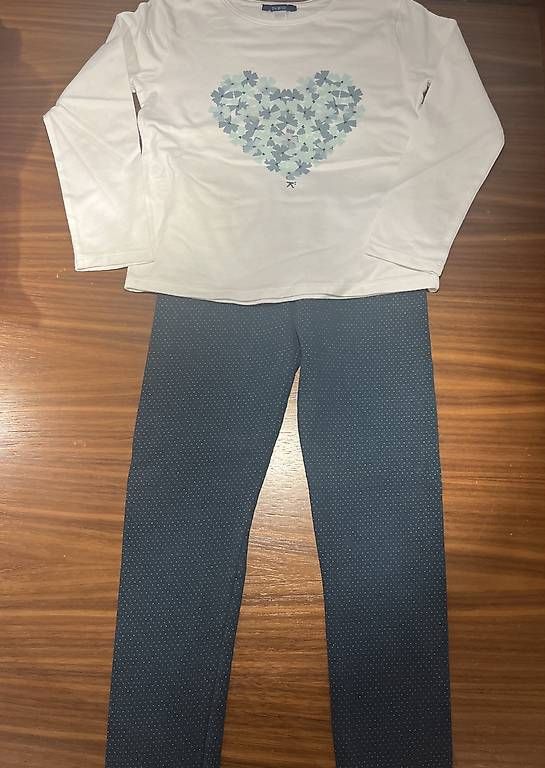 Kleiderpakete & -sets: Completo bambina - Maglietta e pantaloncini – Gebraucht aus Viganello von gag_b22t